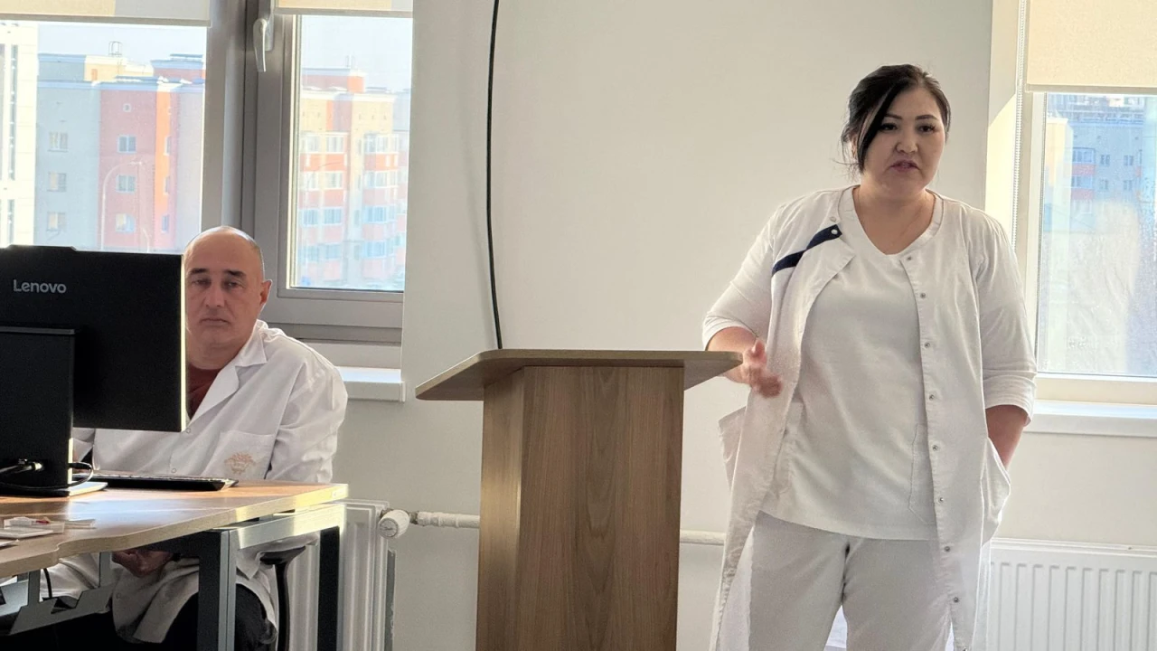 В ШКОЛЕ ИНСУЛЬТА ОБСУДИЛИ ВОПРОСЫ ПЕРВИЧНОЙ, ВТОРИЧНОЙ  ПРОФИЛАКТИКА ИНСУЛЬТА, ОСНОВНЫЕ ПОДХОДЫ НЕЙРОРЕАБИЛИТАЦИИ ПРИ АФАТИЧЕСКИХ НАРУШЕНИЯХ» 