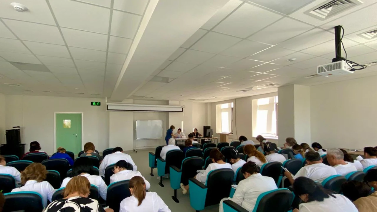Medical Staff at the Medical Center Hospital of the President’s Affairs Administration of the Republic of Kazakhstan Undergo Attestation Ahead of the Epidemiological Flu Season 