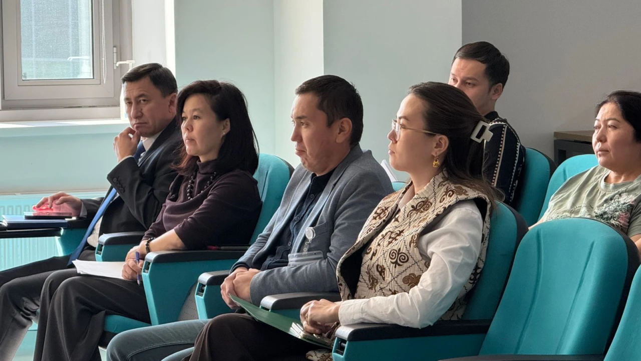 Chief Mentor of the Medical Center Hospital of the President’s Affairs Administration of the Republic of Kazakhstan Meets with New Employees
