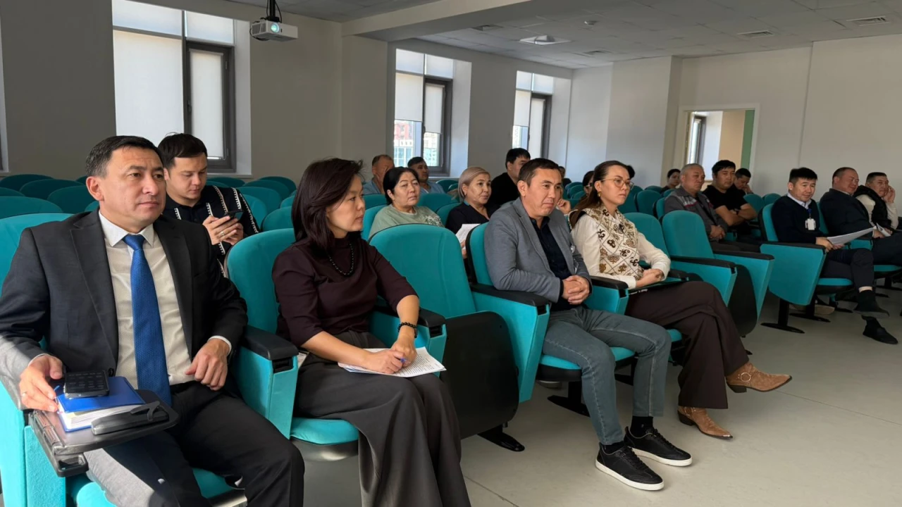 Chief Mentor of the Medical Center Hospital of the President’s Affairs Administration of the Republic of Kazakhstan Meets with New Employees
