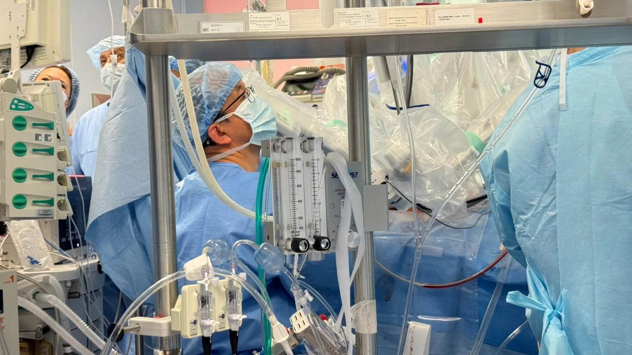 First Robotic Heart Surgery Performed in Kazakhstan 