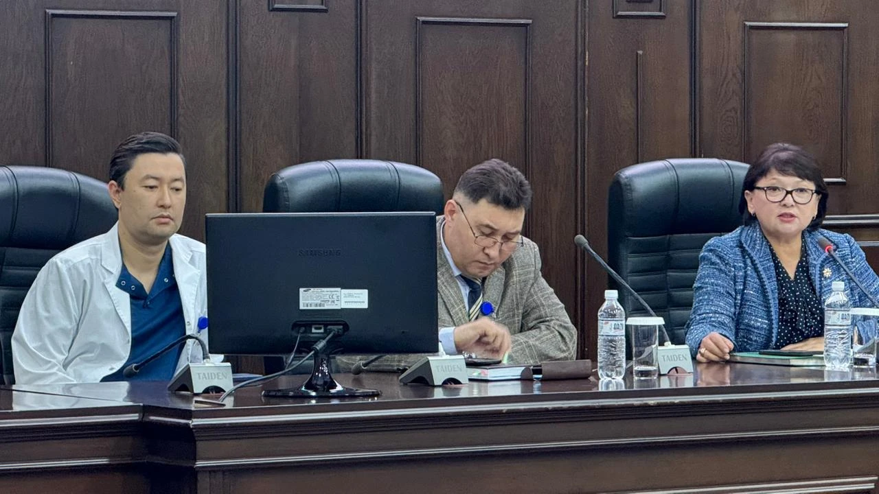 Team Introduction and Onboarding: Meeting with New Hires at the Medical Center Hospital of the PAA of the RK 