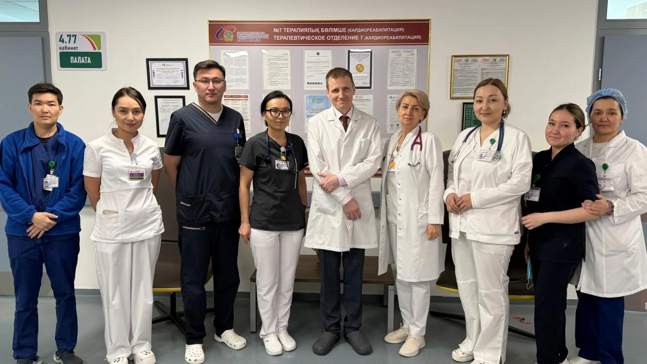 Гематологиядағы заманауи тәсілдер бойынша ҚР ПІБ МО ауруханасында шетелдік маманның шеберлік сабағы өтті 