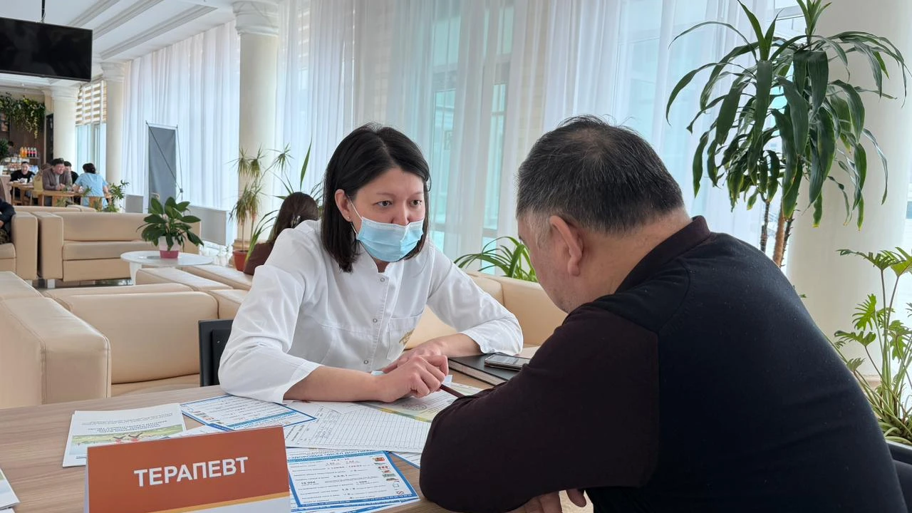 ҚР ПІБ МО ауруханасында Дүниежүзілік семіздікпен күрес күніне орай акция өтті 