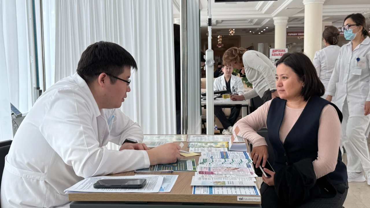 ҚР ПІБ МО ауруханасында Дүниежүзілік семіздікпен күрес күніне орай акция өтті 