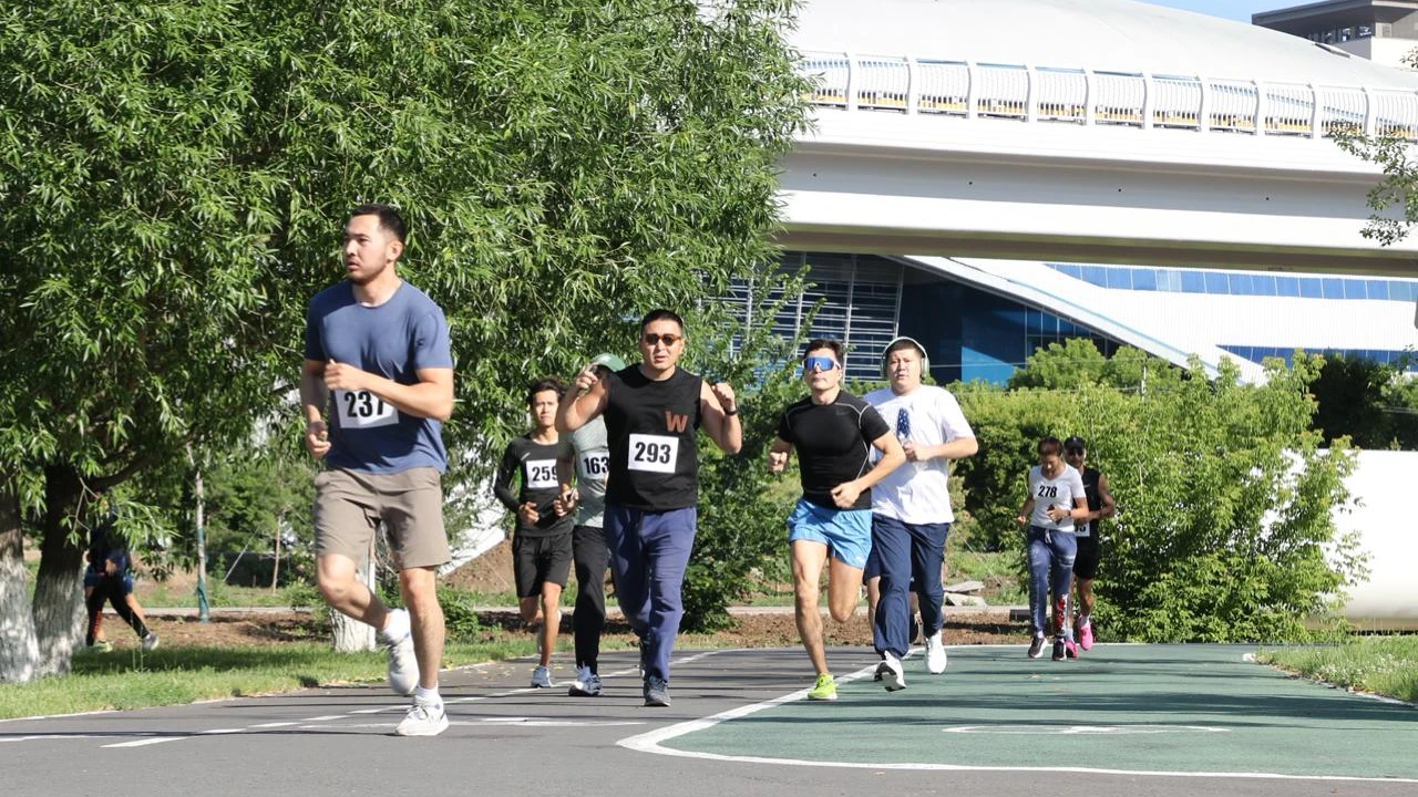 Together for Health: Ahead of Medical Workers’ Day, Employees of the Medical Center Hospital of the President’s Affairs Administration of the Republic of Kazakhstan Took Part in a Marathon 