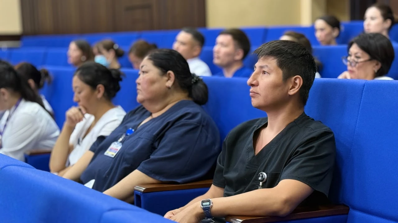 ҚР ПІБ Медициналық орталығы ауруханасында тәлімгерлік жүйесін дамыту жұмыстары жалғасуда 